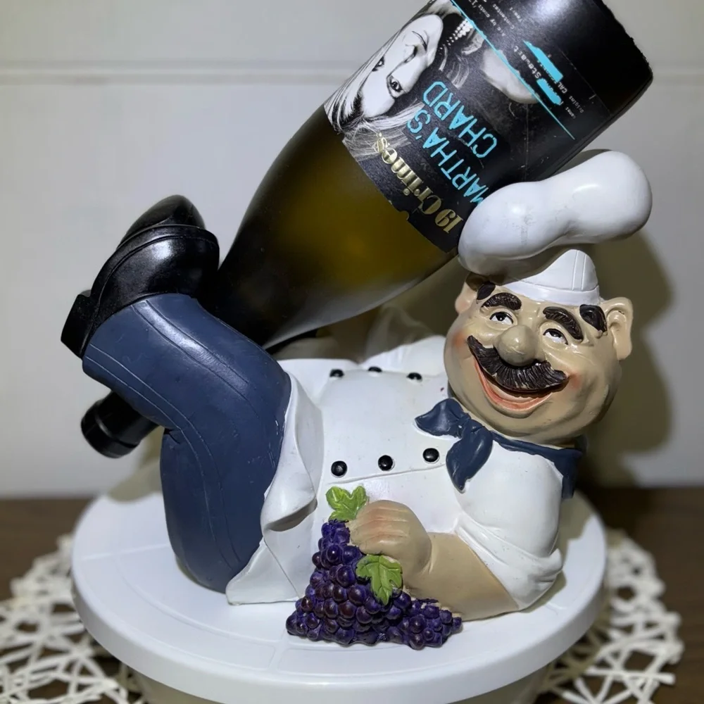Chef Wine Holder with Grapes